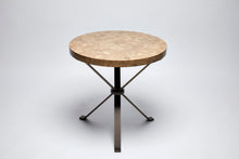 Charger l'image dans la galerie, Reda Amalou, Uma Table