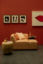 Charger l'image dans la galerie, Reda Amalou, Table d'appoint DOT en coquille d'œuf,