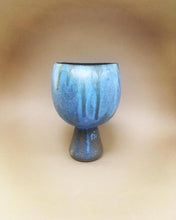 Load image into Gallery viewer, Noémie Niddam HosoiN Glazed ceramic vase
